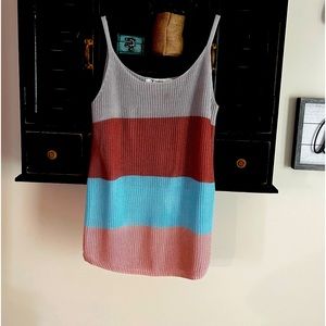 Yidarton sleeveless sweaters tunic size small brand new never worn